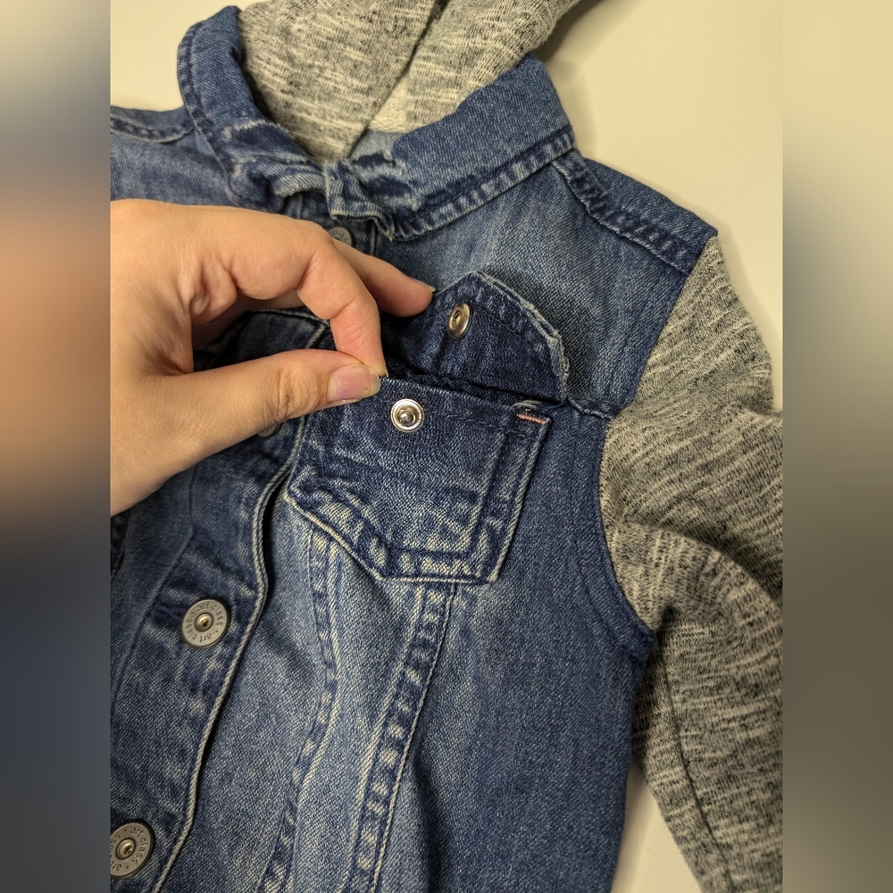 Art Class 3T Distressed Blue Jean Jacket and Hooded Sweatshirt - Picture 3 of 6